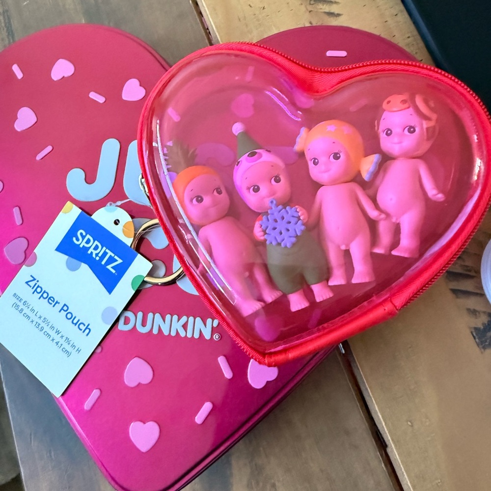 Heart Zipper Pouch with Sonny Angels included